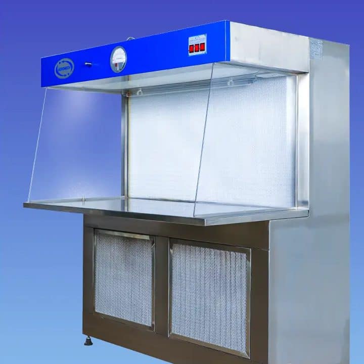 Manufacturer of Laminar Air Flow